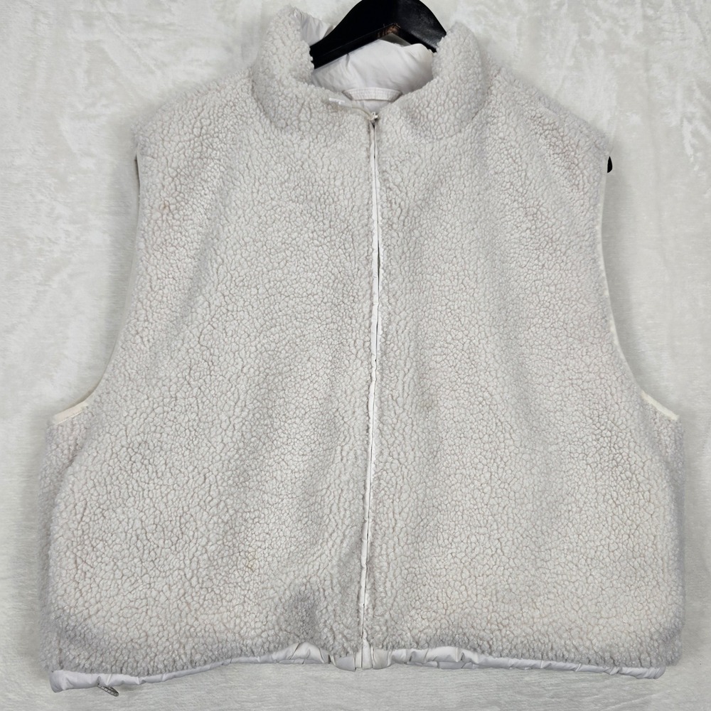 Gilly Hicks Hollister Reversible Sherpa Puffer Vest Cream White Large